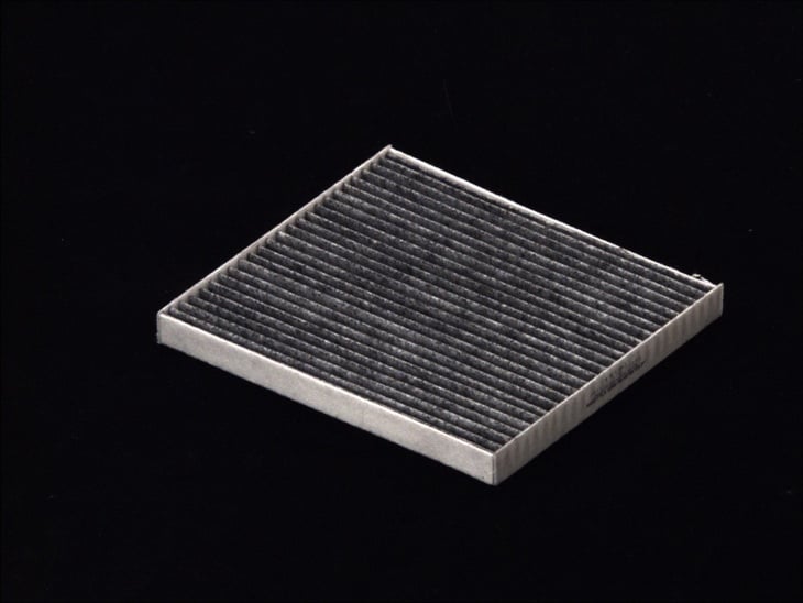 Фильтр салона угольный LAND ROVER RANGE ROVER TOYOTA AVENSIS COROLLA COROLLA VERSO 1.4-5.0 08.01- B42006CPR JC PREMIUM