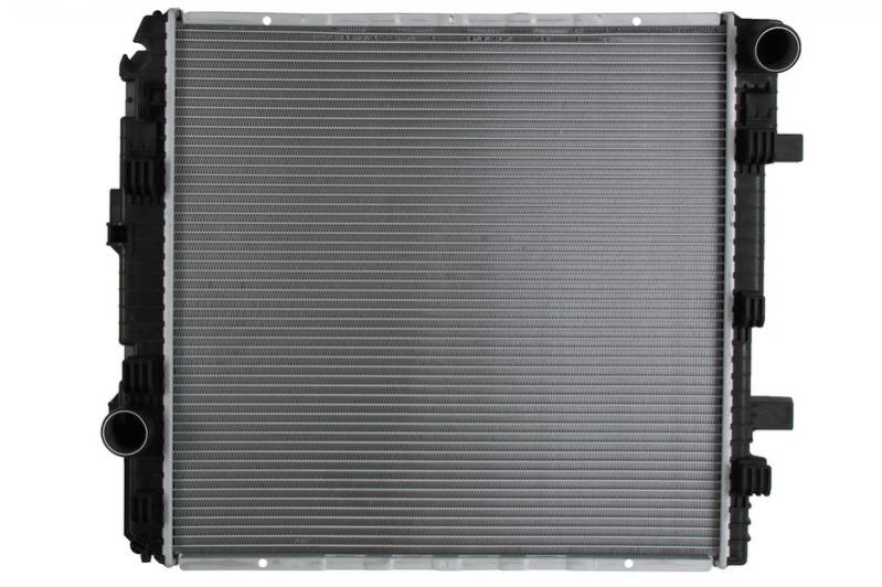 Радiатор охолодження двигуна 62794A NISSENS