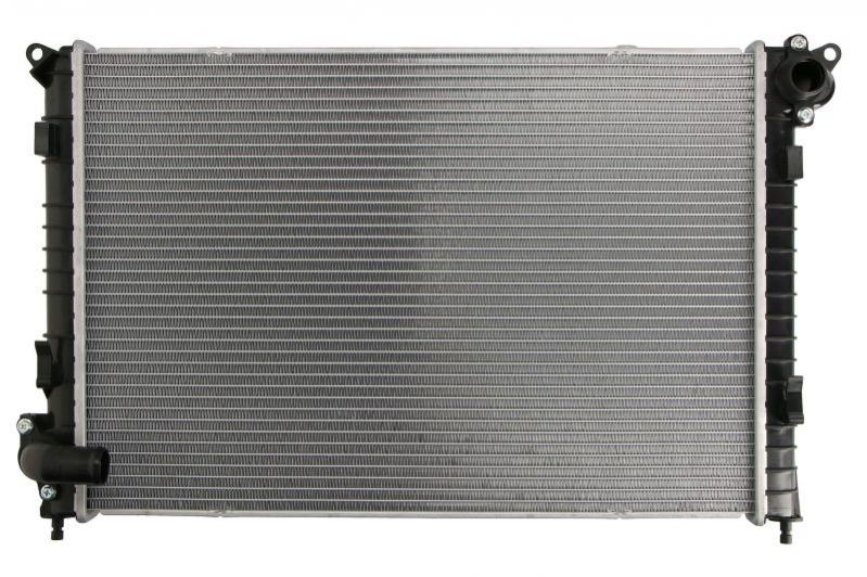 Радиатор охолоджування двигателя 69700A NISSENS