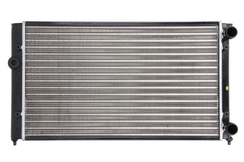Радиатор охлаждения двигателя VW Golf 91 - 529501 NRF