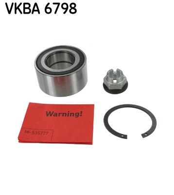 Комплект подшипника ступицы колеса VKBA6798 SKF