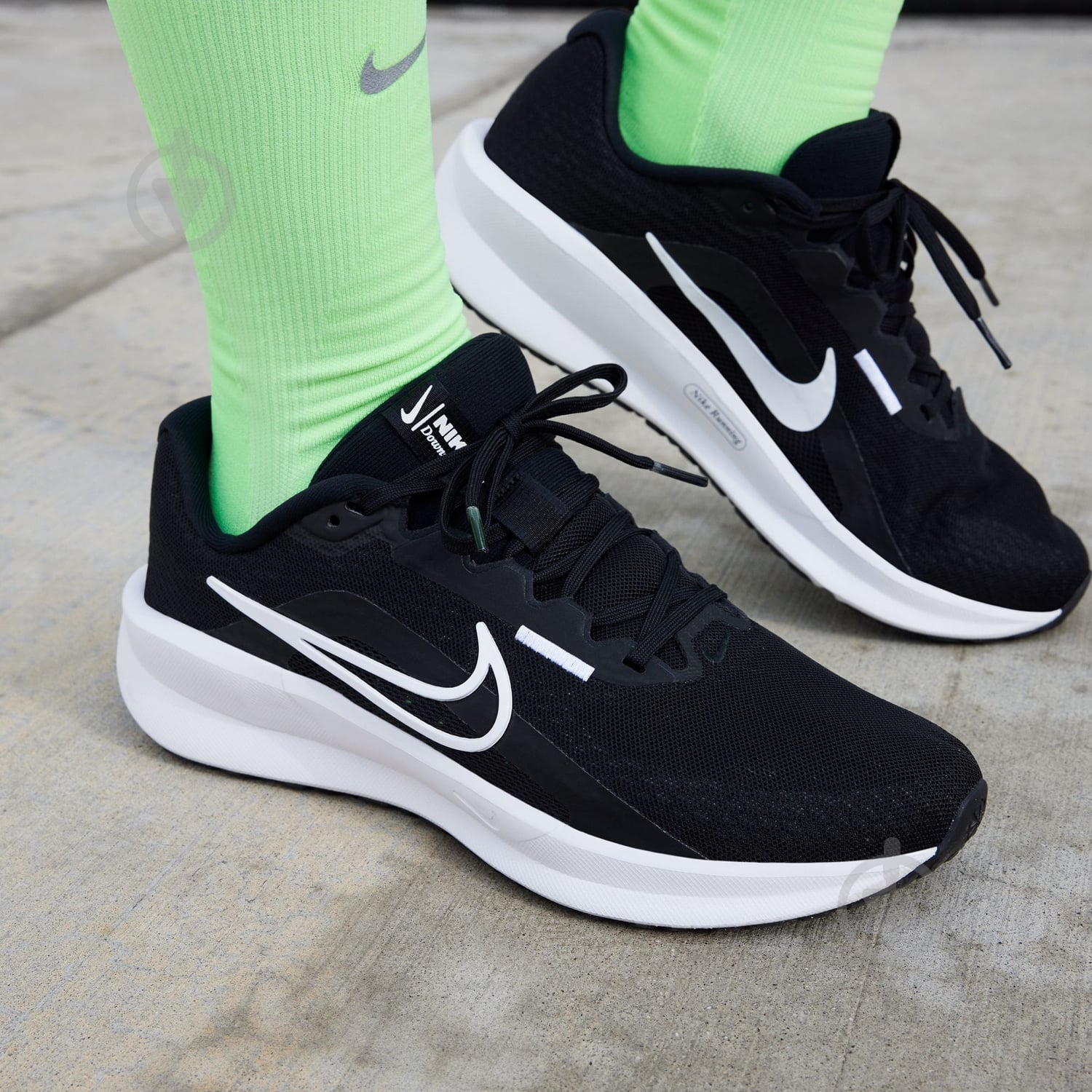 ᐉ Кросівки жіночі Nike W DOWNSHIFTER 13 FD6476-001 р.39 чорно
