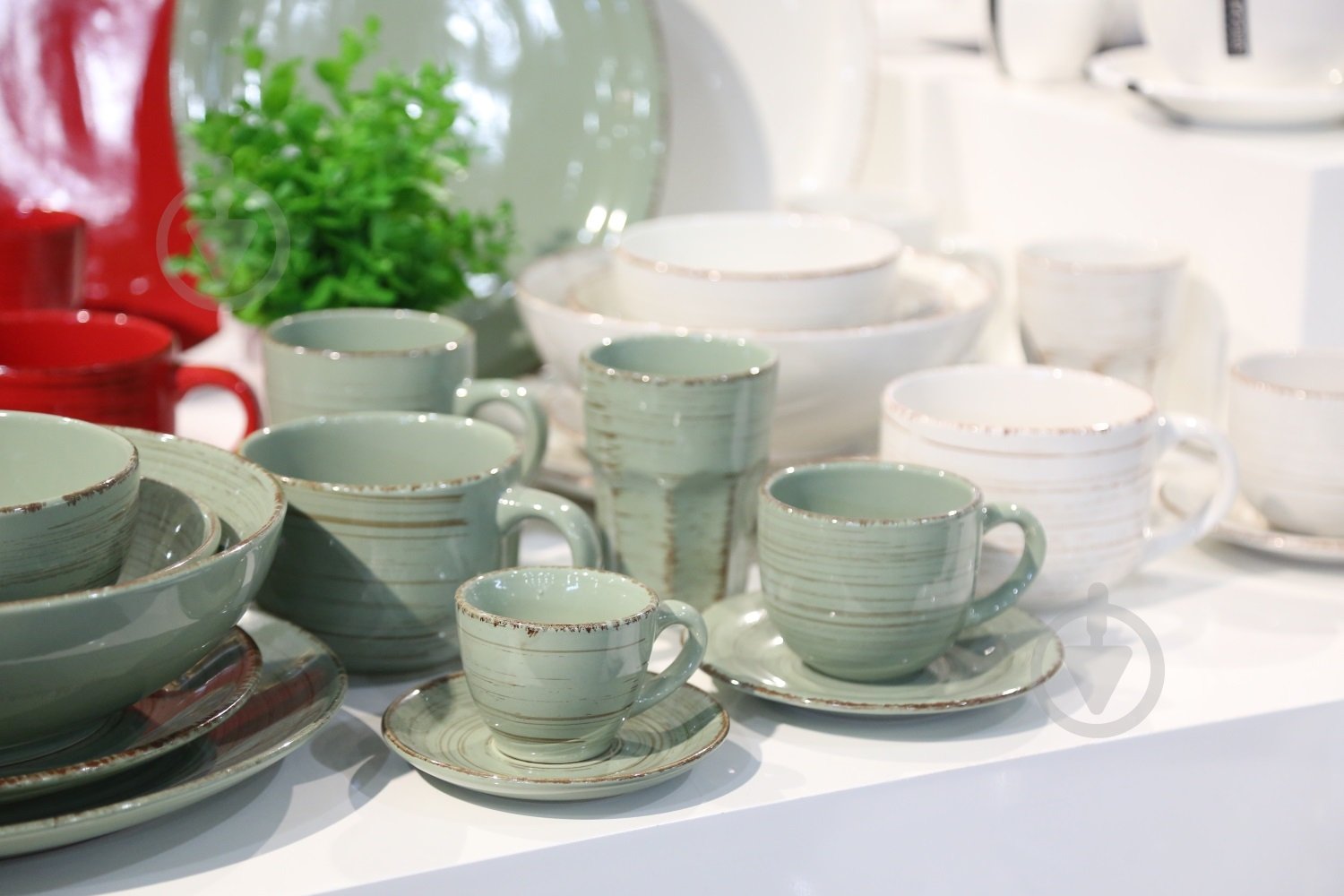 Тарілка підставна Bella Vita Antique green 21 см - фото 4