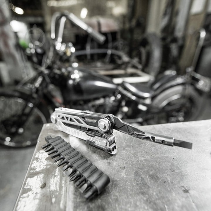 Мультитул Gerber Gear Center-Drive, 16 инструментов - фото 5 Мультитул Gerber Gear Center-Drive, 16 инструментов - фото 5