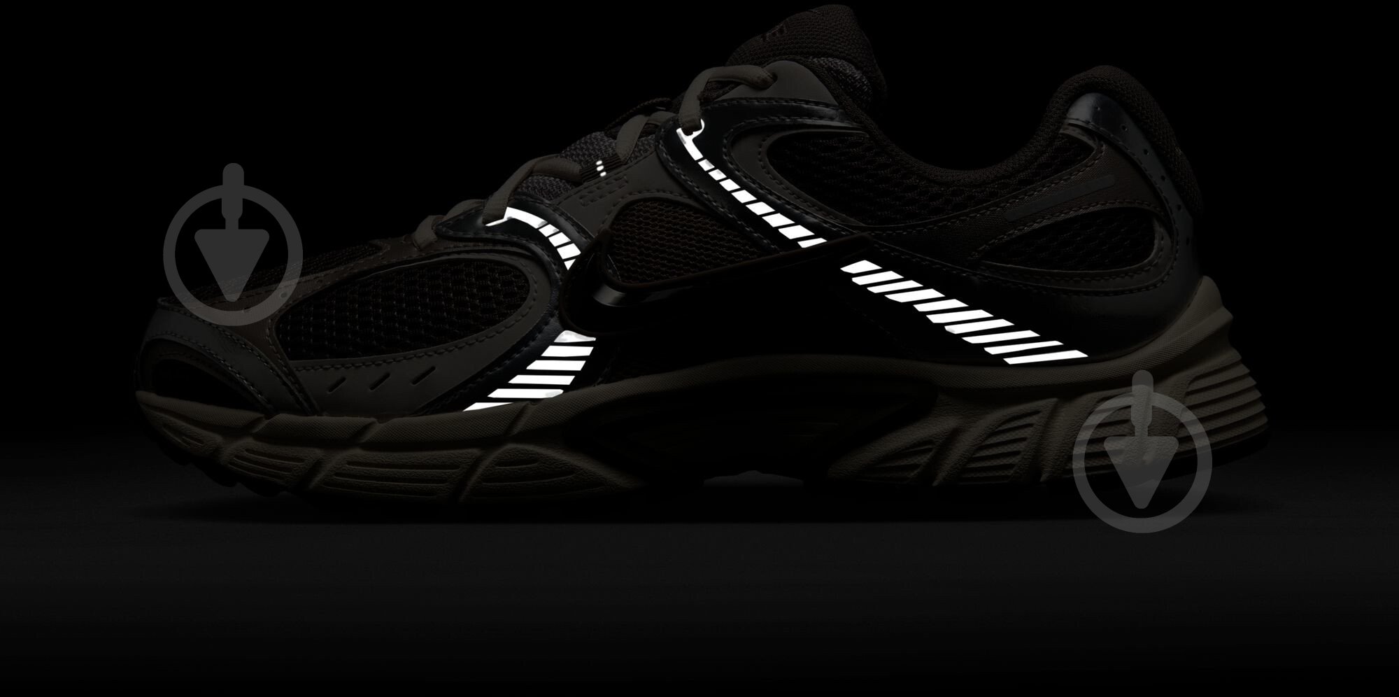 Кроссовки Nike V5 RNR HJ5228-200 р.47,5 - фото 10