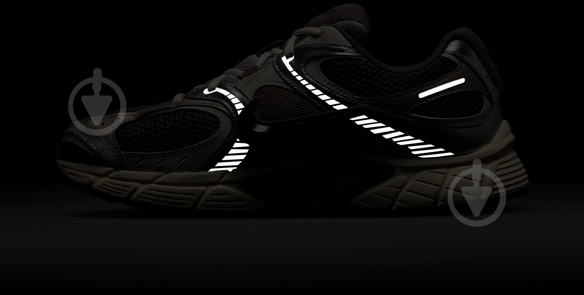 Кроссовки Nike V5 RNR HJ5228-200 р.47,5 - фото 11