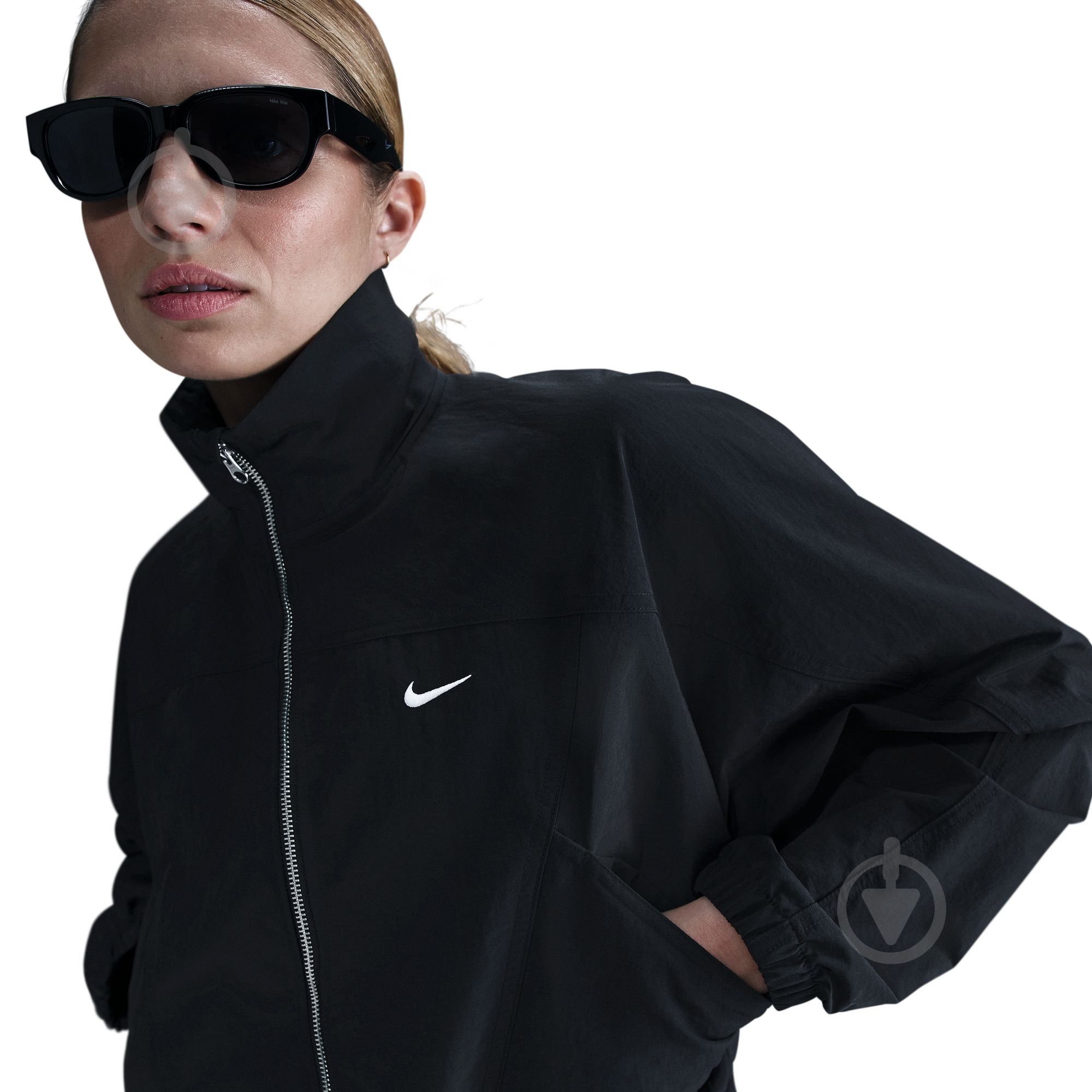 Ветровка Nike W NSW EVRTHNG WVN RPL UV JKT HJ0999-010 р.XL - фото 4