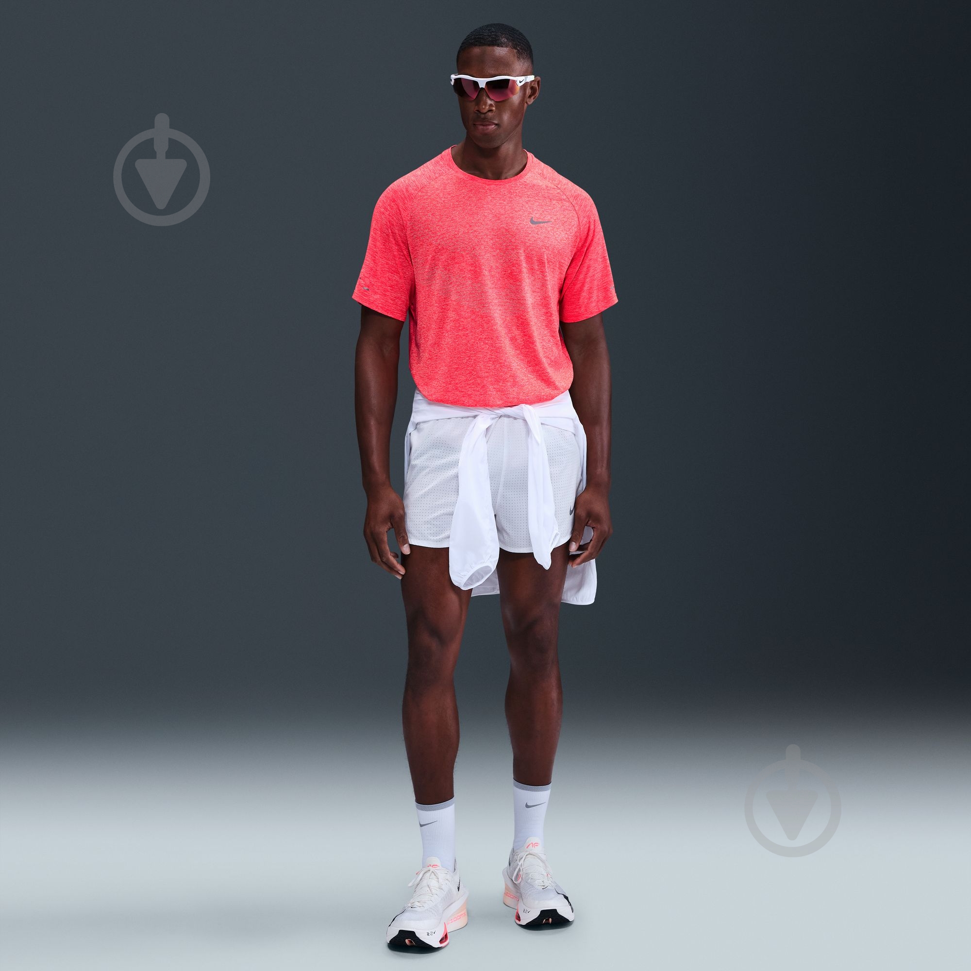 Футболка Nike M NK DFADV STRIDE SS TOP HV5203-635 р.S червоний - фото 5 Футболка Nike M NK DFADV STRIDE SS TOP HV5203-635 р.S червоний - фото 5