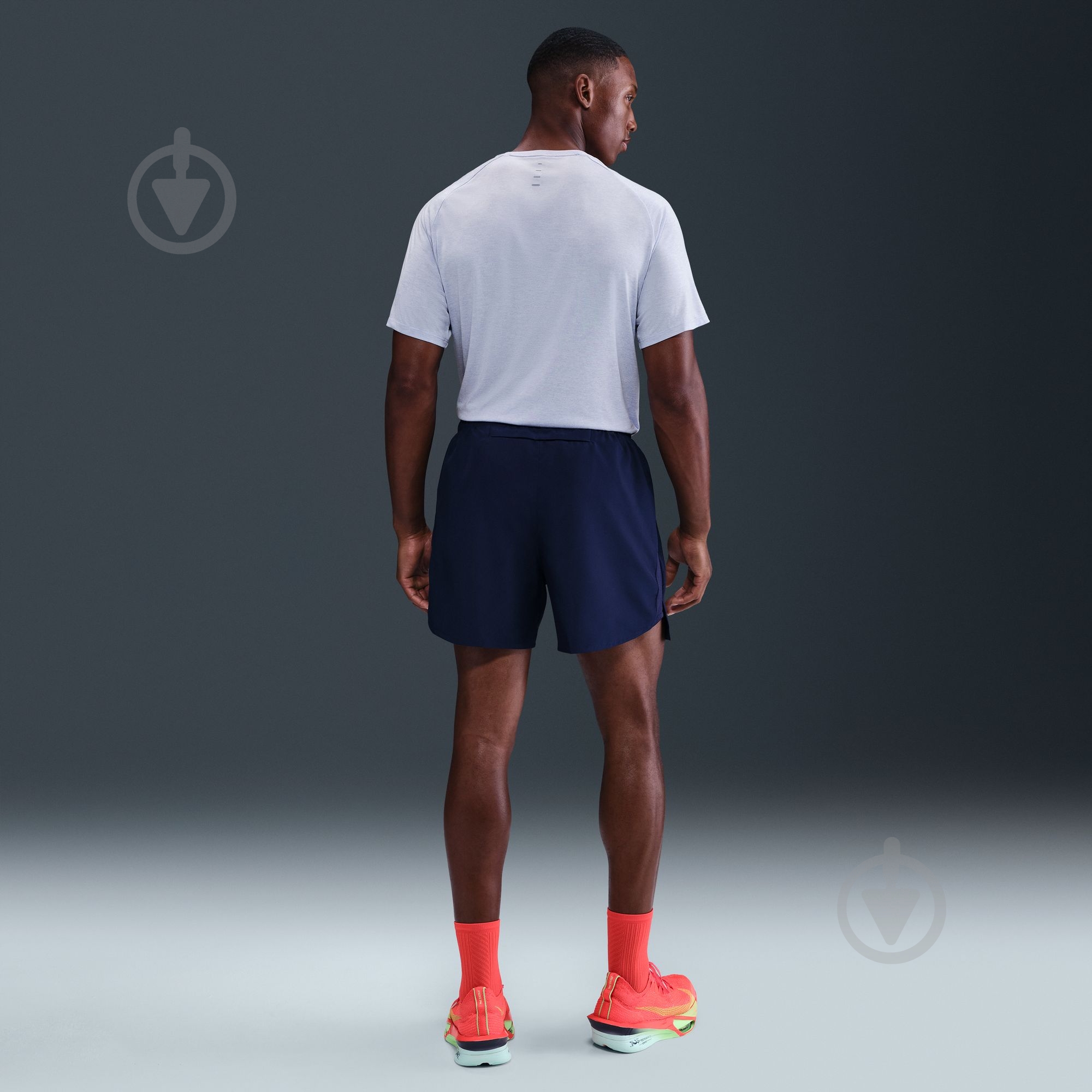 Футболка Nike M NK DFADV STRIDE SS TOP HV5203-057 р.XL серый - фото 4