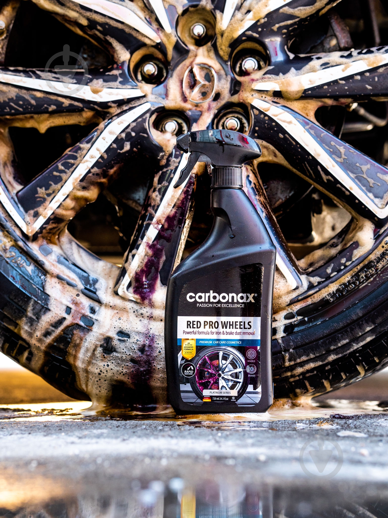 Средство по уходу за шинами CARBONAX Pro 720 мл - фото 3 Средство по уходу за шинами CARBONAX Pro 720 мл - фото 3