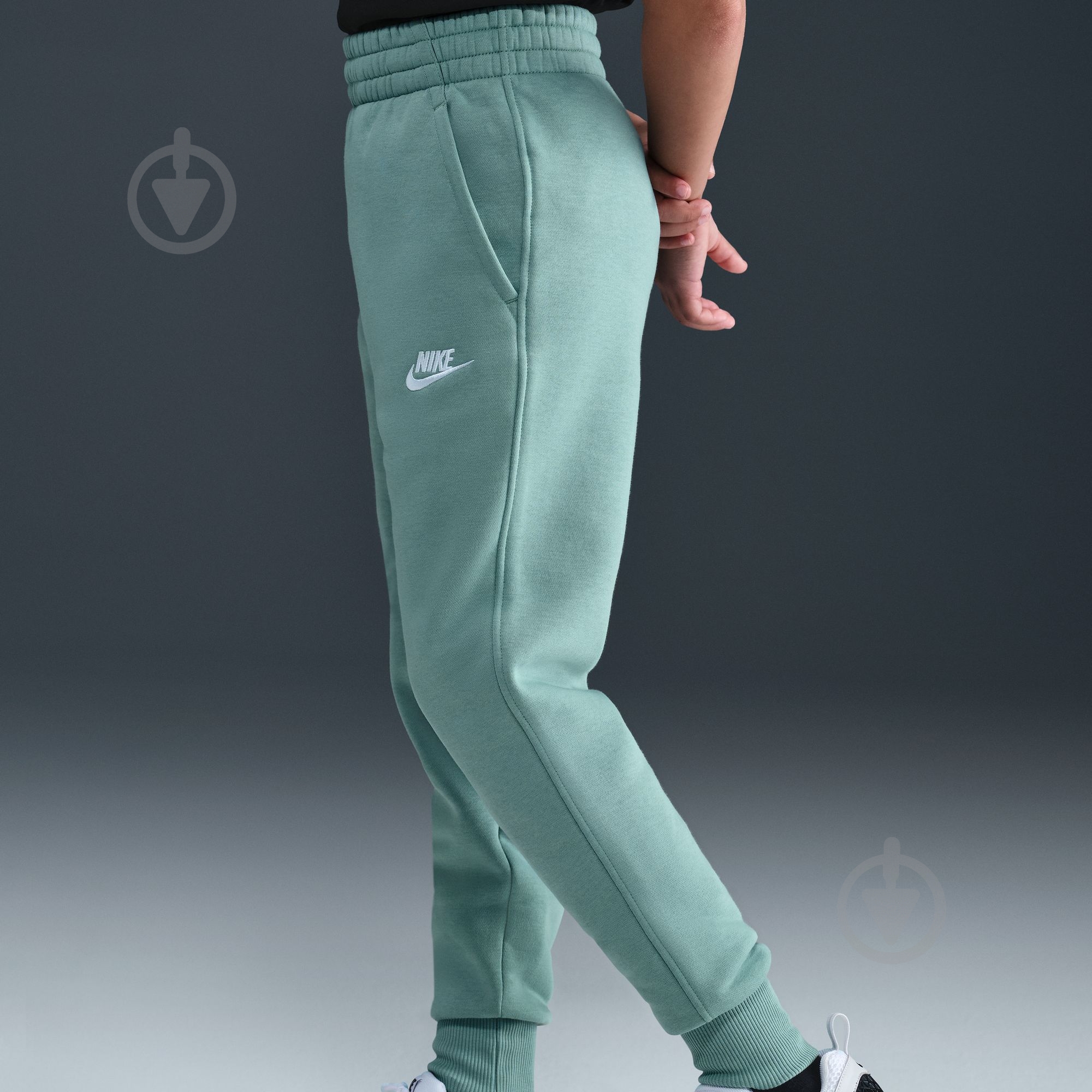 Брюки Nike G NSW CLUB FLC HR FTD PNT LBR FD2921-017 р. L зеленый - фото 10