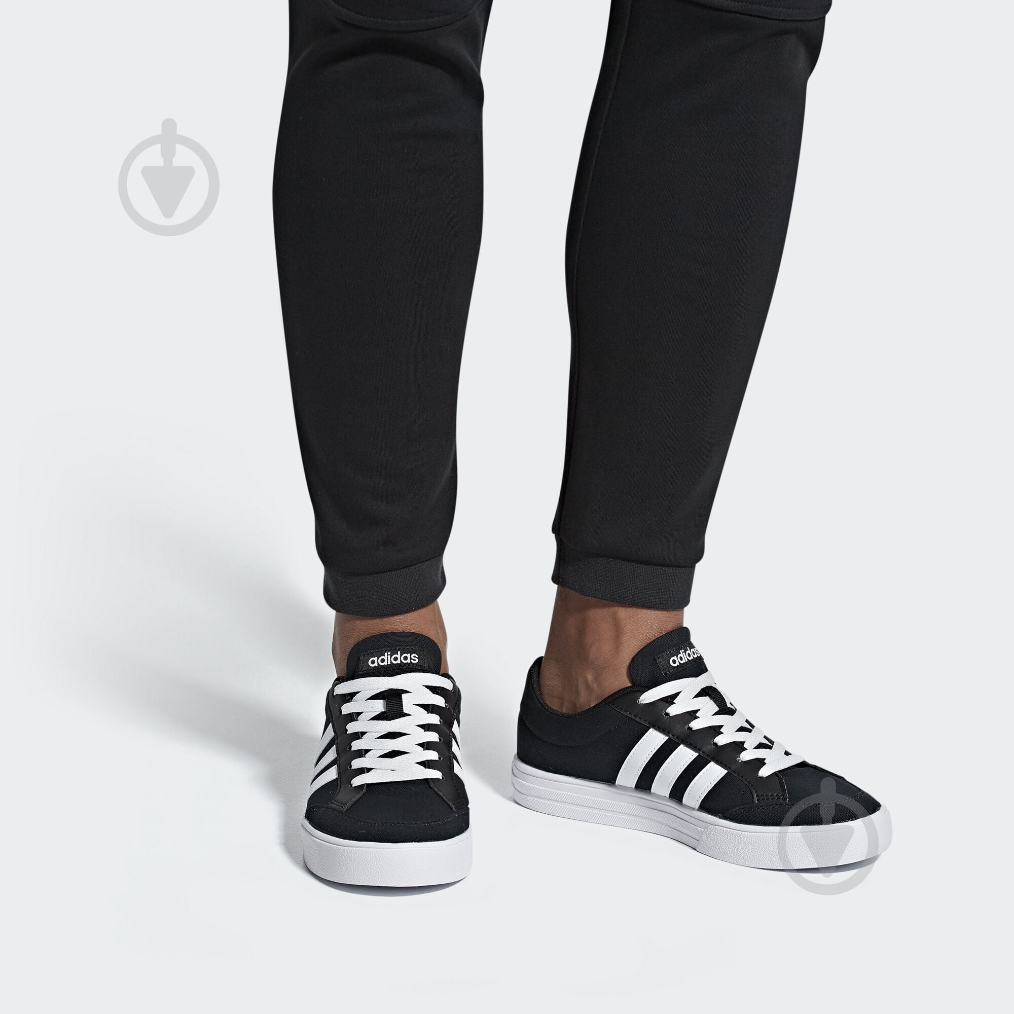 Кросівки чоловічі демісезонні Adidas VS SET AW3890 р.46 чорні - фото 10