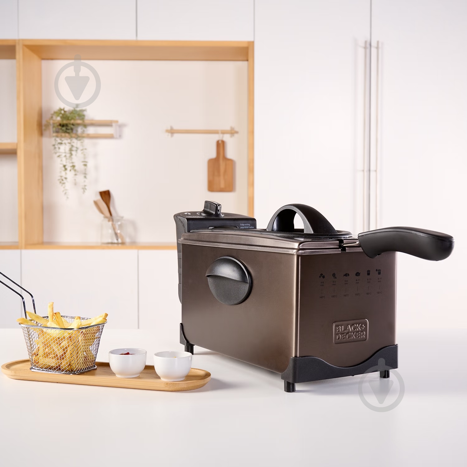 Фритюрница Black+Decker BXDF2100E - фото 7 Фритюрница Black+Decker BXDF2100E - фото 7