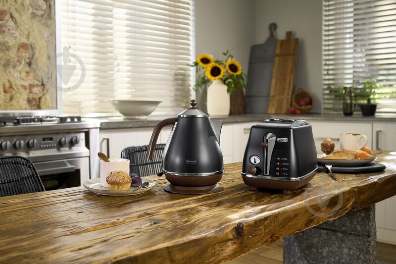 Електрочайник Delonghi KBOV2001.BK Icona Vintage - фото 7