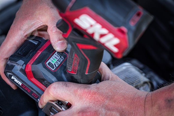 Гайковерт ударный аккумуляторный SKIL 3265 CA Compact - фото 11 Гайковерт ударный аккумуляторный SKIL 3265 CA Compact - фото 11