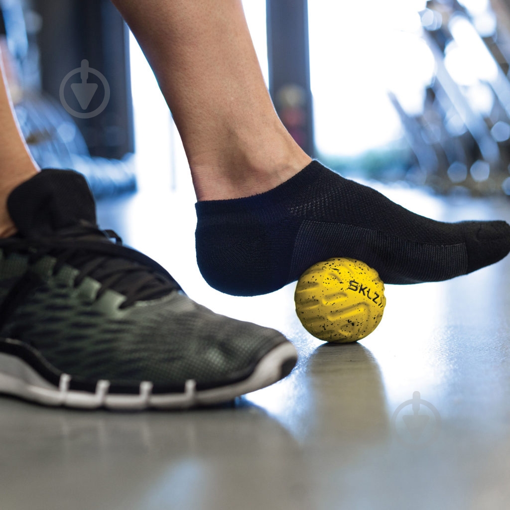 Массажер для ног SKLZ терапия глубоких тканей Foot Massage Ball - фото 2 Массажер для ног SKLZ терапия глубоких тканей Foot Massage Ball - фото 2
