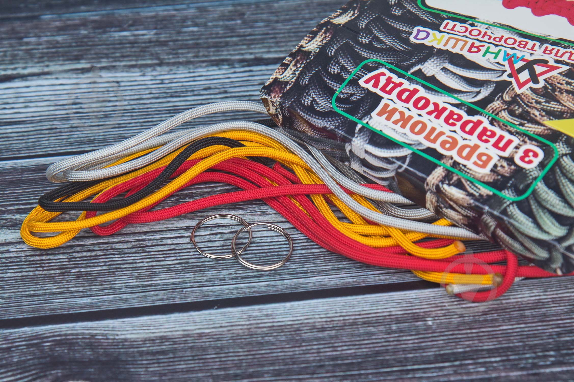 Набор для творчества Умняшка "Плетение из паракорда "Брелки" ПАР-003 - фото 3