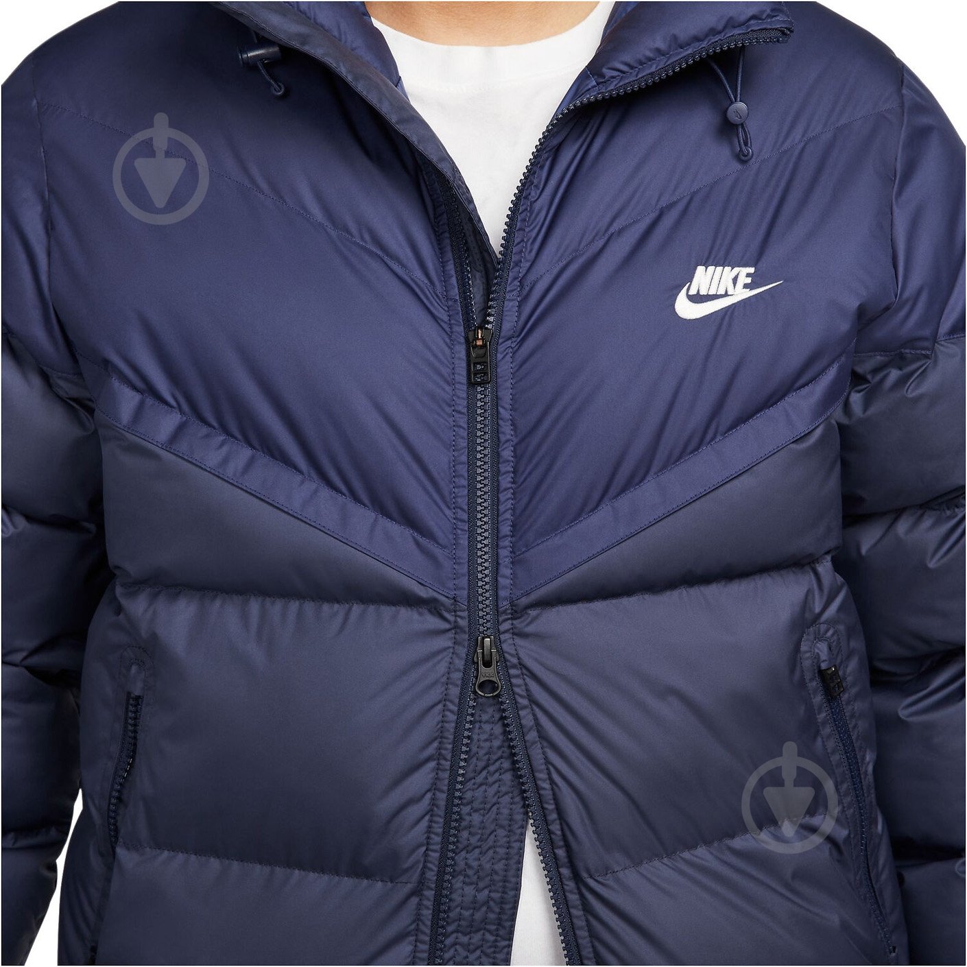 Куртка чоловіча Nike Windrunner PrimaLoft FB8185-410 р.S темно-синій - фото 3 Куртка чоловіча Nike Windrunner PrimaLoft FB8185-410 р.S темно-синій - фото 3