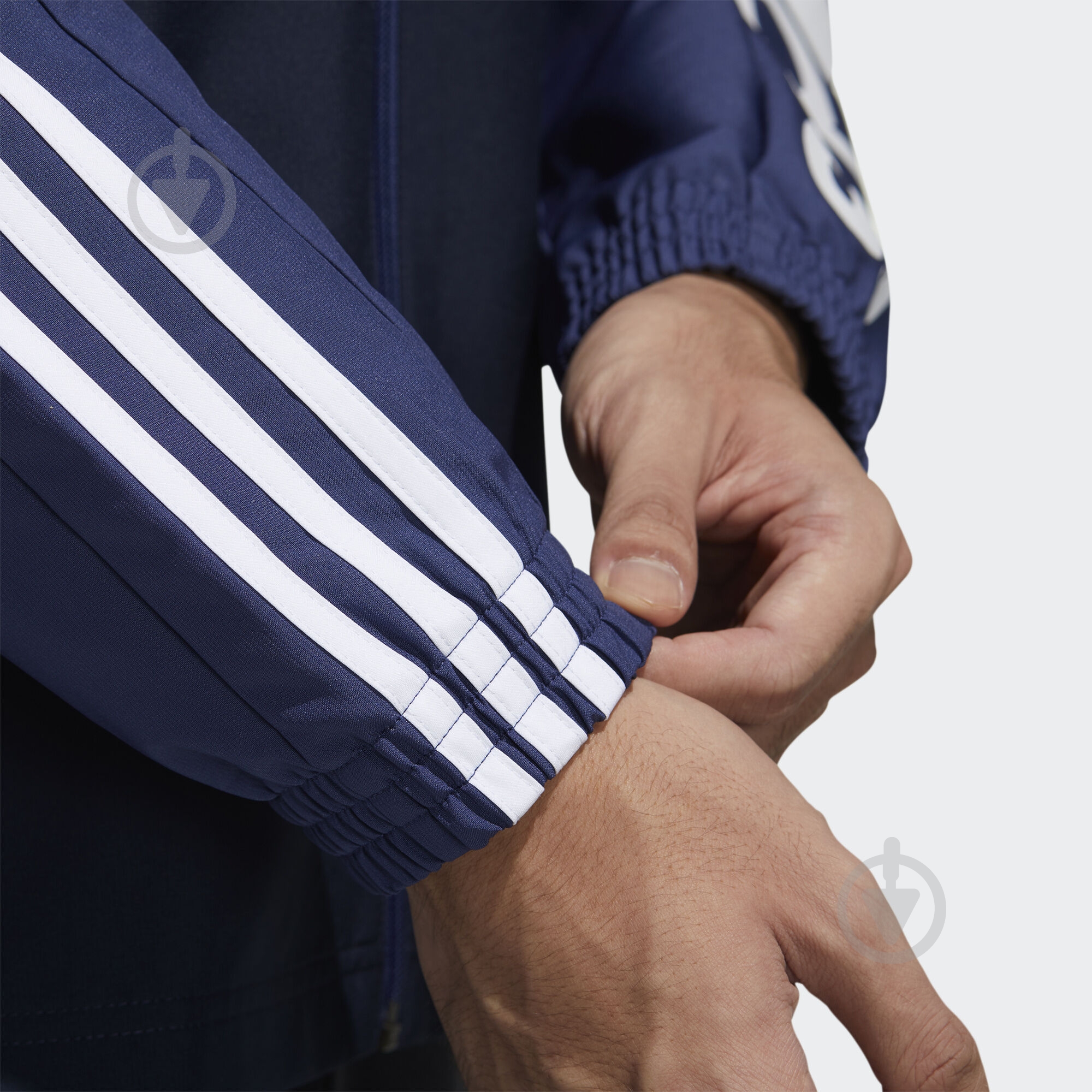 Ветровка мужская демисезонная Adidas M ESS CB WB FL8625 р.XL синяя - фото 9 Ветровка мужская демисезонная Adidas M ESS CB WB FL8625 р.XL синяя - фото 9