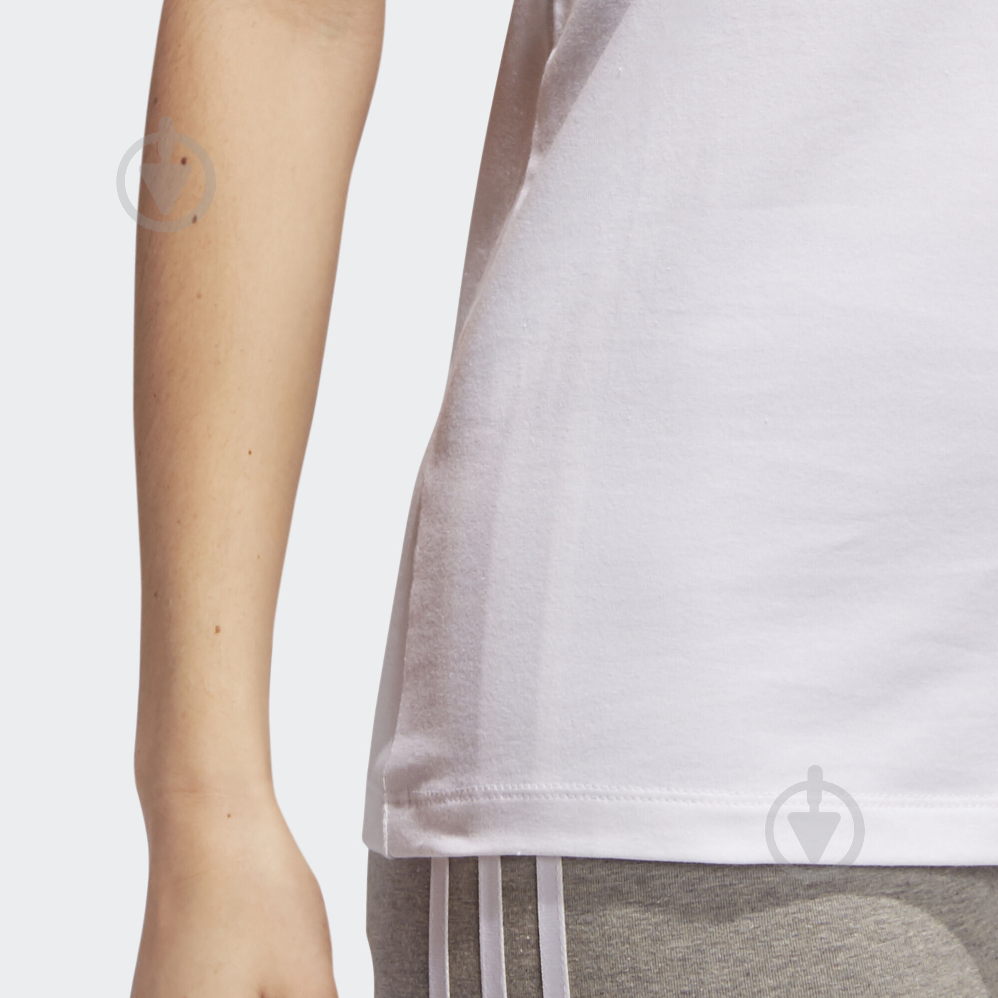 Футболка Adidas TREFOIL TEE FM3293 р.L білий - фото 9
