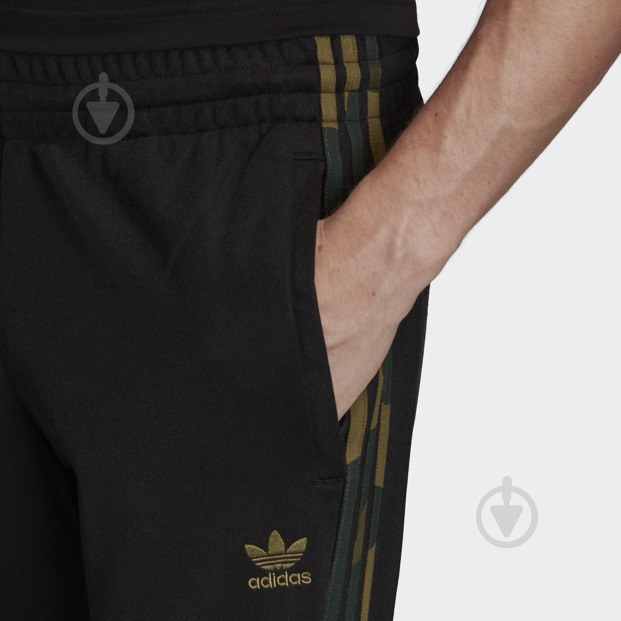 Брюки Adidas CAMO TP FM3360 р. M черный - фото 7
