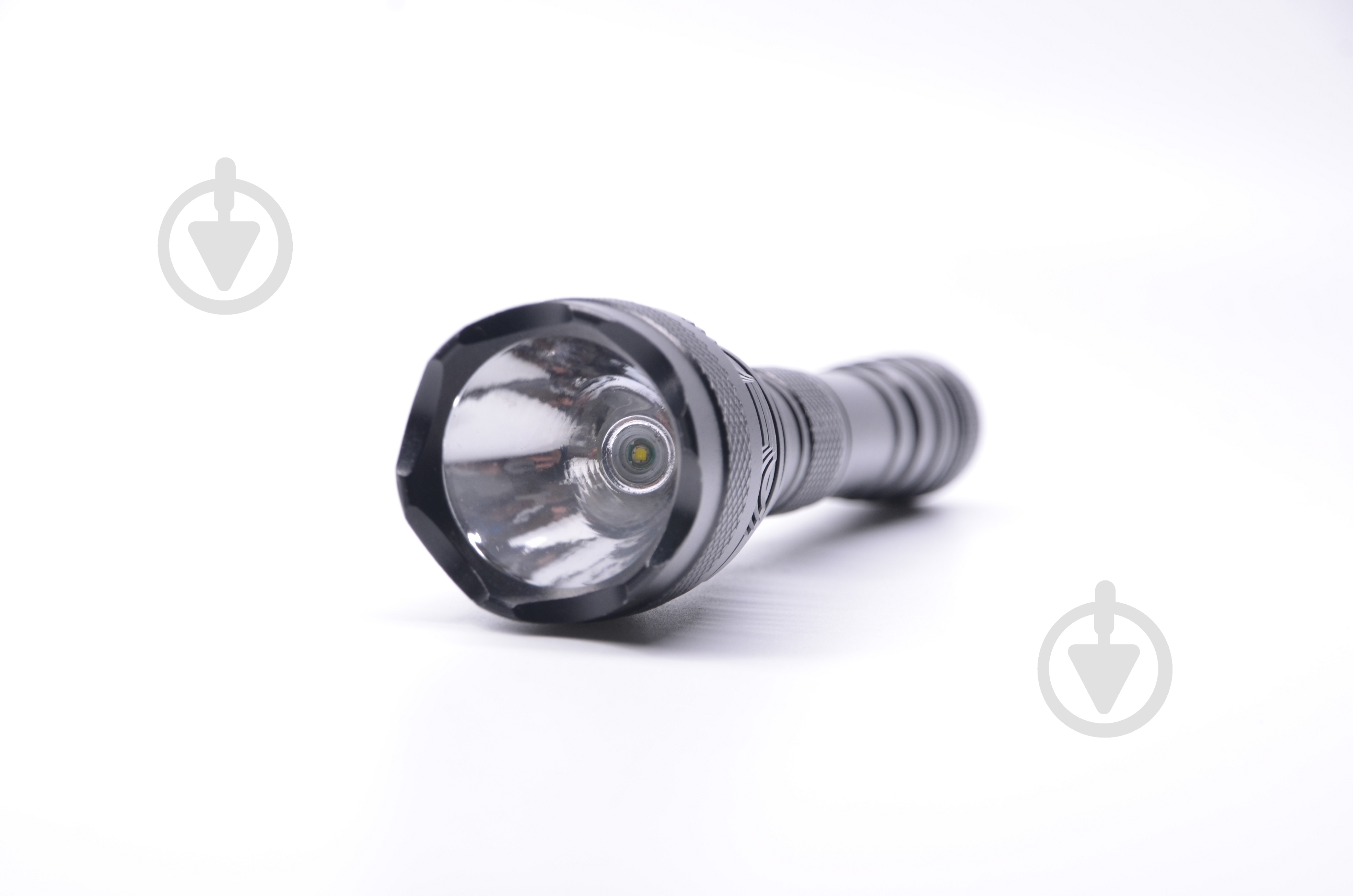 Фонарь Treker LP-8404-2AA черный - фото 3