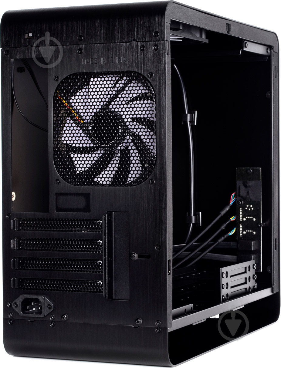 Корпус QUBE EAGLE Black (QBX3M_WBNU3) - фото 7 Корпус QUBE EAGLE Black (QBX3M_WBNU3) - фото 7