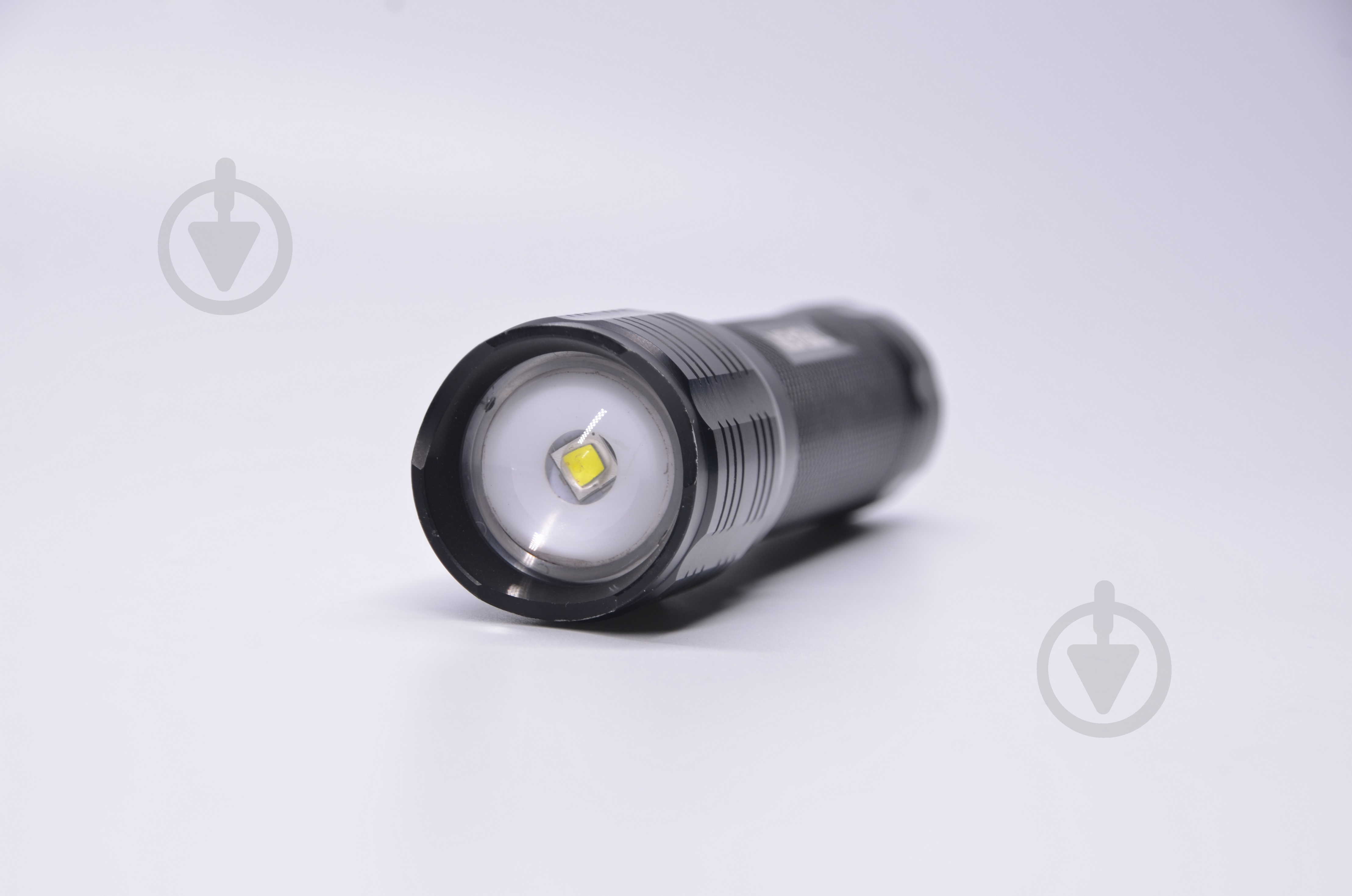 Фонарик Treker LP-4007 черный - фото 4