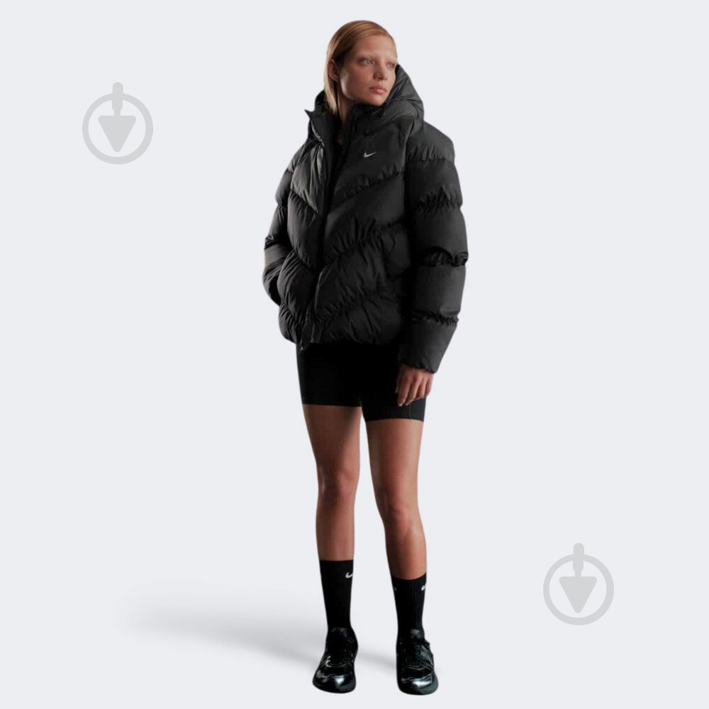 Куртка жіноча зимова Nike NSSF SYNFL NK WPFR HF7865-010 р.S чорна - фото 4 Куртка жіноча зимова Nike NSSF SYNFL NK WPFR HF7865-010 р.S чорна - фото 4