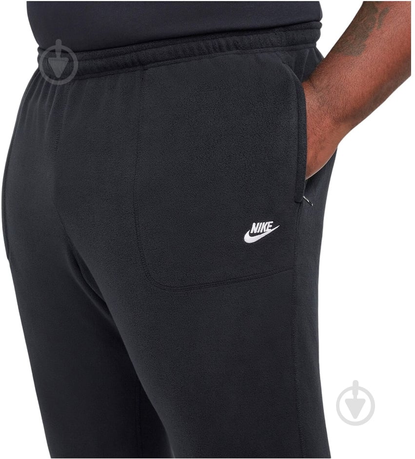 Брюки Nike Nk Club Ssnl Winterized Pant FZ0899-010 р. M черный - фото 2 Брюки Nike Nk Club Ssnl Winterized Pant FZ0899-010 р. M черный - фото 2