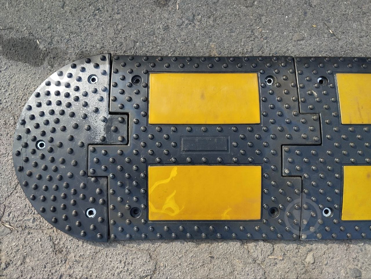 Ограничитель скорости YPGROUP УЦЕНКА! (лежачий полицейский) 500х500х50 мм - фото 5