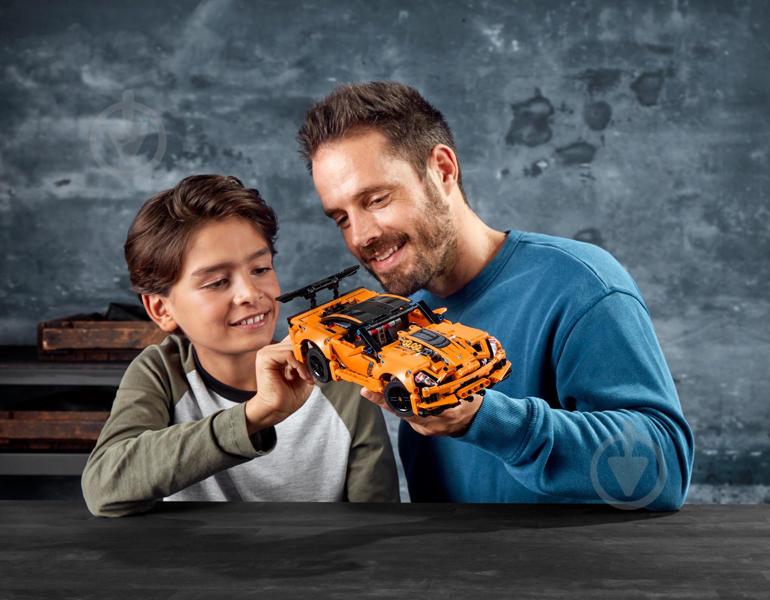 Конструктор LEGO Technic Chevrolet Corvette ZR1 42093 - фото 29