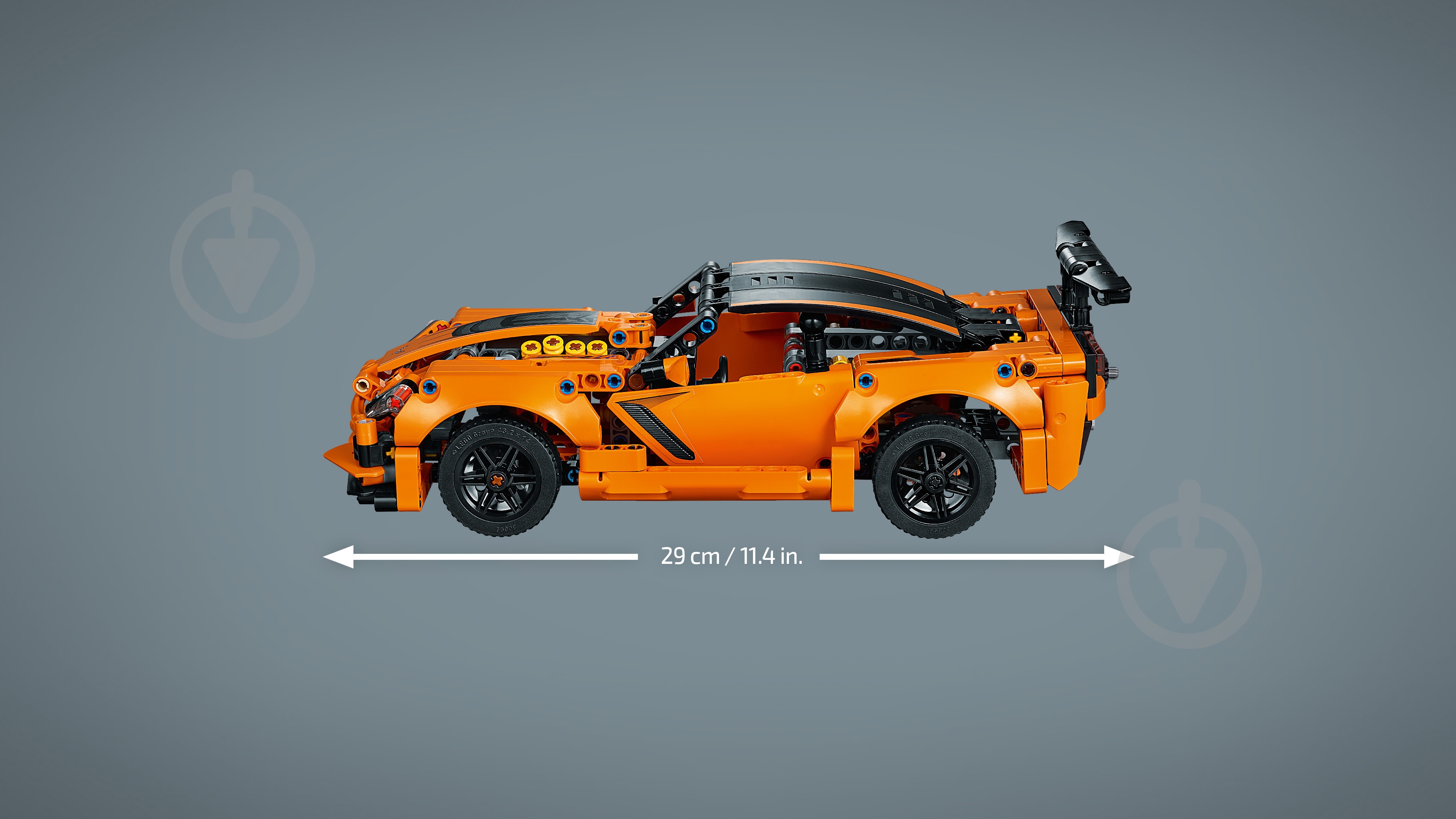 Конструктор LEGO Technic Chevrolet Corvette ZR1 42093 - фото 13
