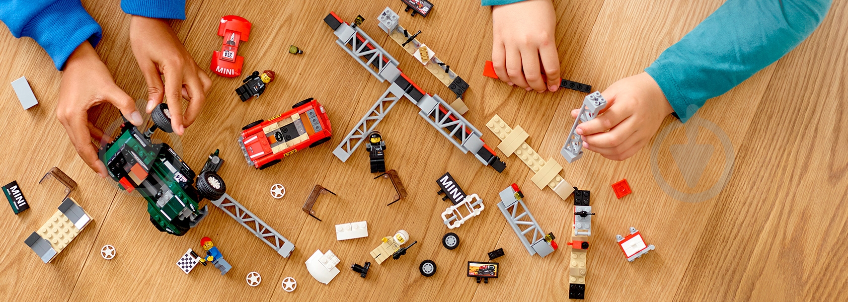 Конструктор LEGO Speed Champions Автомобілі 1967 Mini Cooper S Rally та 2018 MINI John Cooper Works Buggy 75894 - фото 29 Конструктор LEGO Speed Champions Автомобілі 1967 Mini Cooper S Rally та 2018 MINI John Cooper Works Buggy 75894 - фото 29