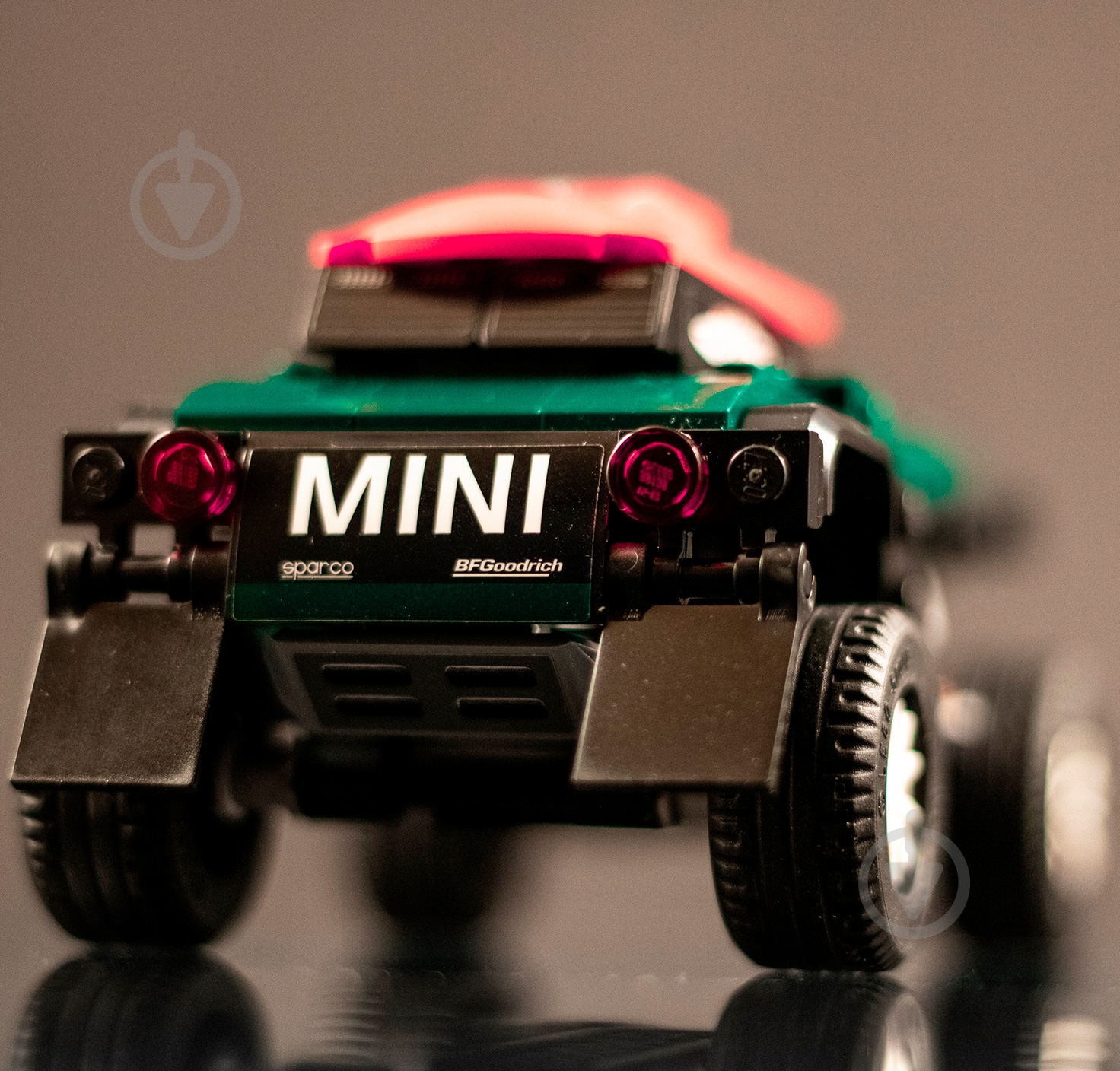 Конструктор LEGO Speed Champions Автомобілі 1967 Mini Cooper S Rally та 2018 MINI John Cooper Works Buggy 75894 - фото 13 Конструктор LEGO Speed Champions Автомобілі 1967 Mini Cooper S Rally та 2018 MINI John Cooper Works Buggy 75894 - фото 13