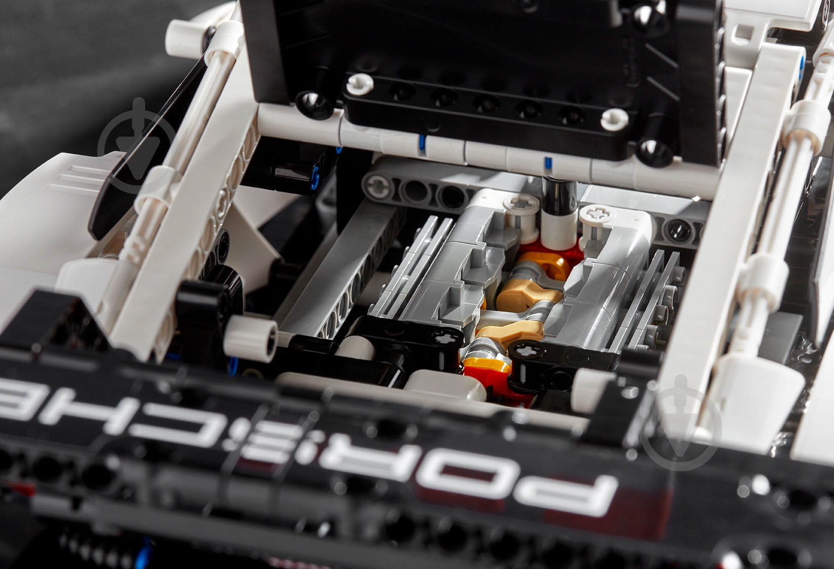 Конструктор LEGO Technic Porsche 911 RSR 42096 - фото 19 Конструктор LEGO Technic Porsche 911 RSR 42096 - фото 19