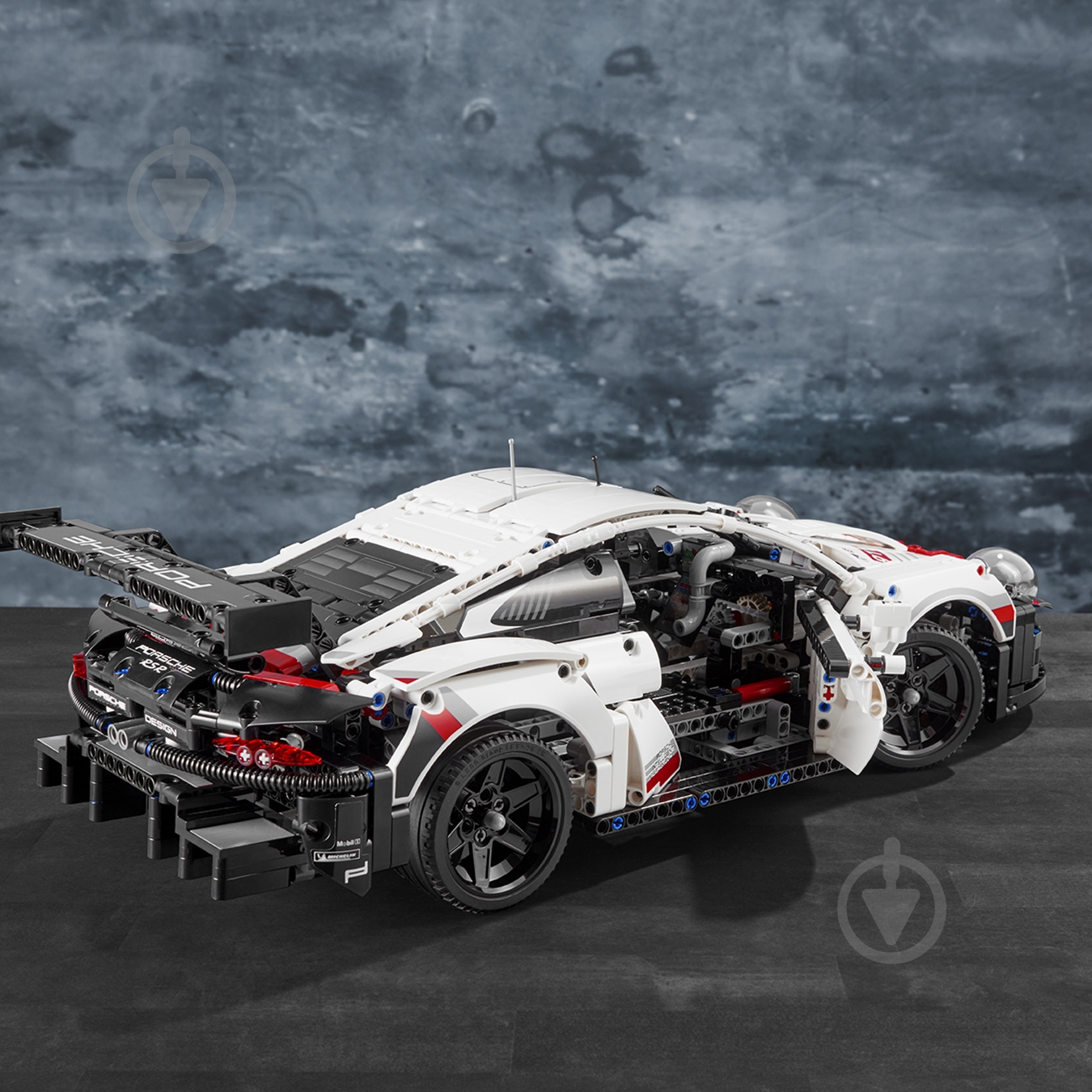 Конструктор LEGO Technic Porsche 911 RSR 42096 - фото 4 Конструктор LEGO Technic Porsche 911 RSR 42096 - фото 4