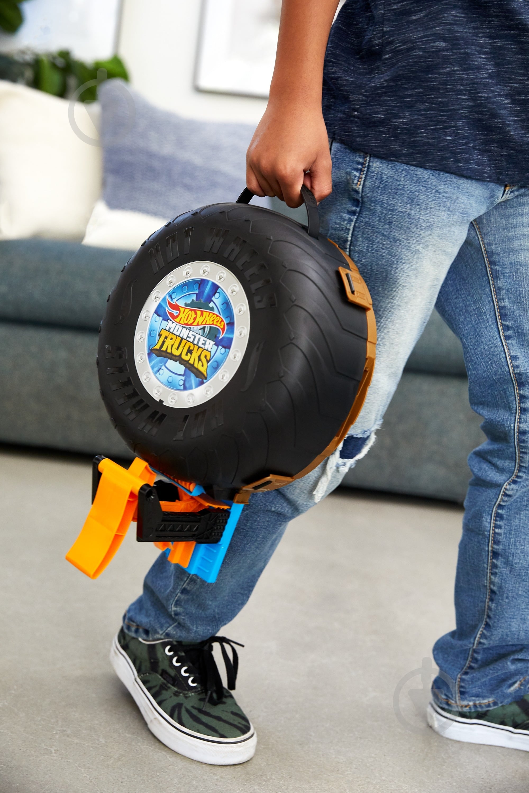 Трек Hot Wheels "Трюки в шине" серии "Monster Trucks" GVK48 - фото 10