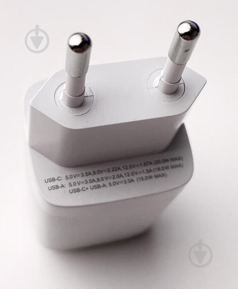 Зарядное устройство OneLounge 1Power PD 20W USB-C + USB-A для iPhone - фото 3 Зарядное устройство OneLounge 1Power PD 20W USB-C + USB-A для iPhone - фото 3