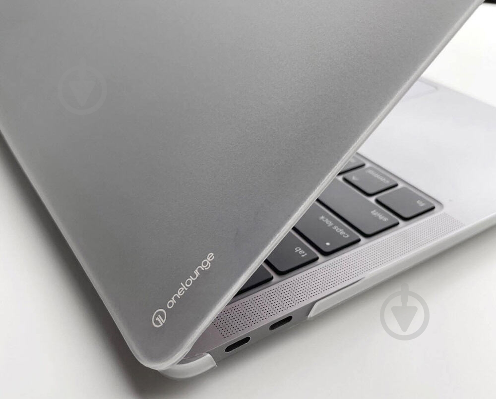 Чехол OneLounge 1Thin для MacBook Air M1 13" white (14144-1) - фото 6 Чехол OneLounge 1Thin для MacBook Air M1 13" white (14144-1) - фото 6