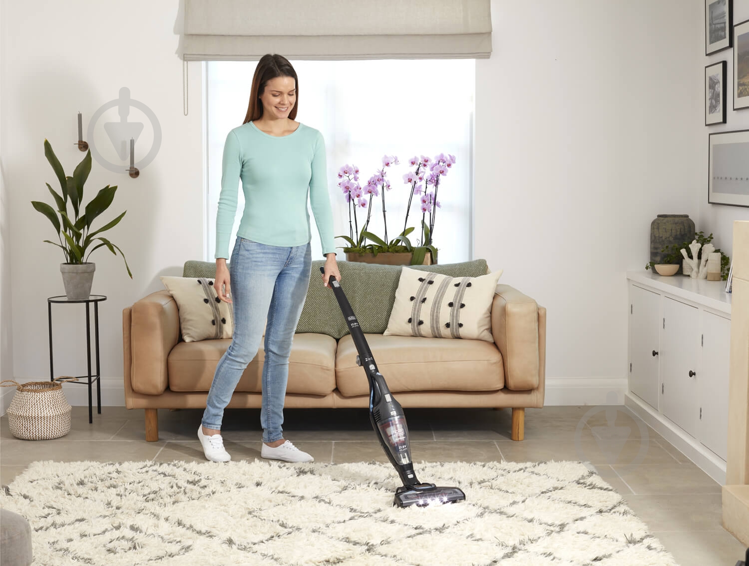 Пылесос аккумуляторный Black+Decker SVB620JW - фото 11