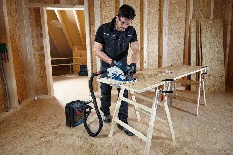 Пилка циркулярна Bosch Professional GKS 18V-68 GC 06016B5101 - фото 6 Пилка циркулярна Bosch Professional GKS 18V-68 GC 06016B5101 - фото 6