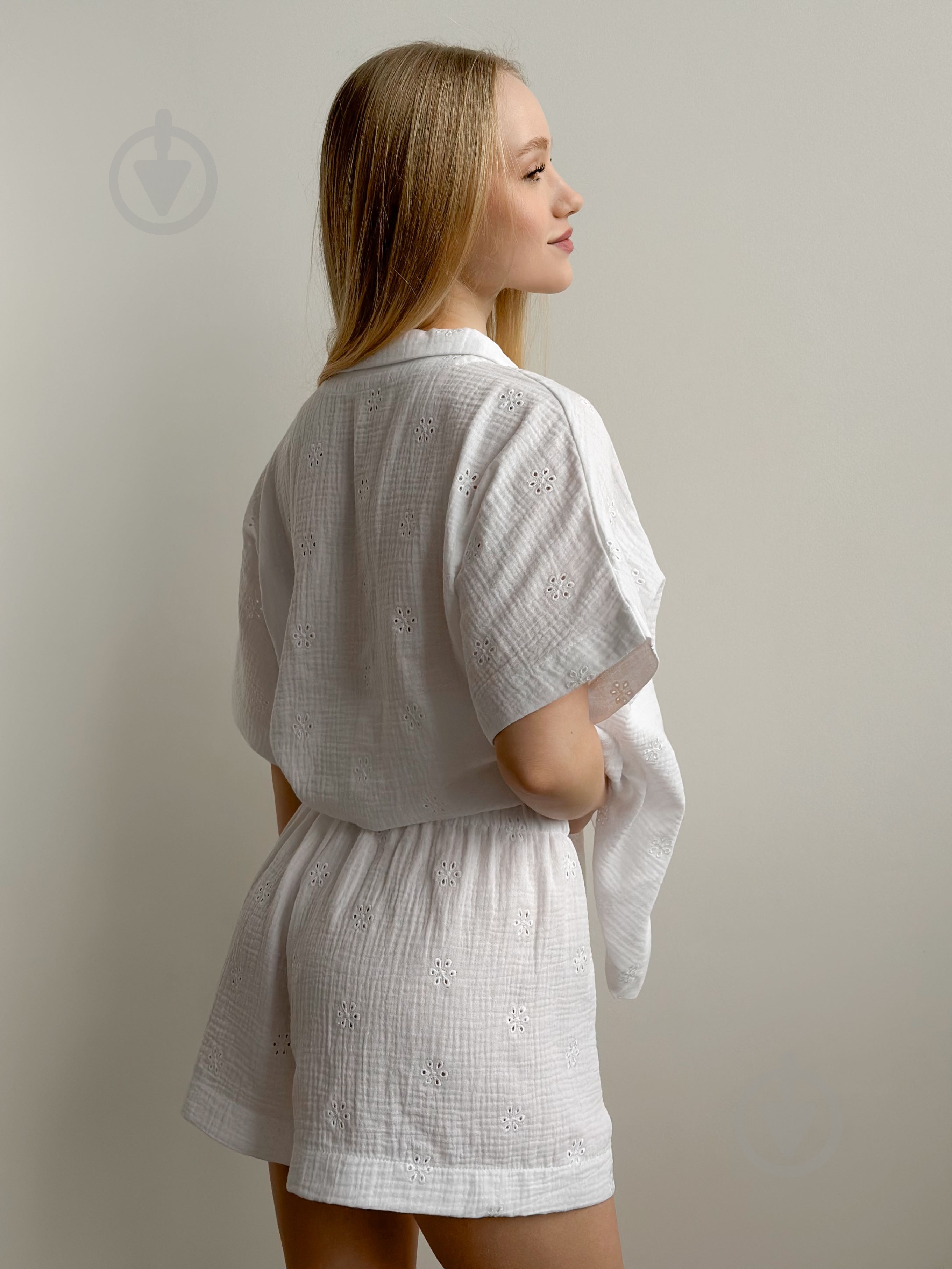 Комплект женский MISO рубашка и шорты р. S молочный (14299) - фото 2 Комплект женский MISO рубашка и шорты р. S молочный (14299) - фото 2