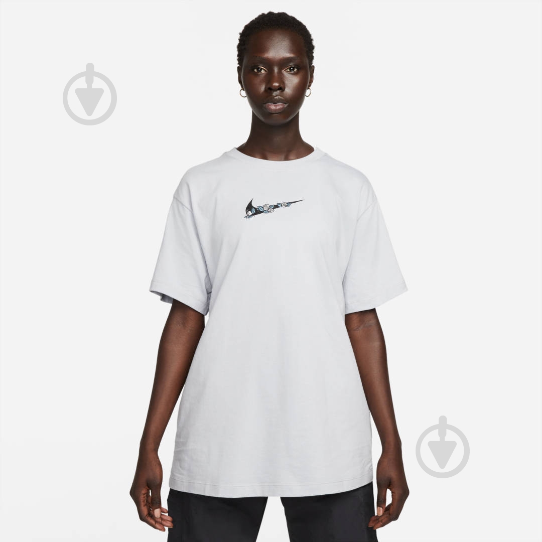Футболка Nike W NSW TEE BF VDAY DN5886-012 р.XS серый - фото 1 Футболка Nike W NSW TEE BF VDAY DN5886-012 р.XS серый - фото 1