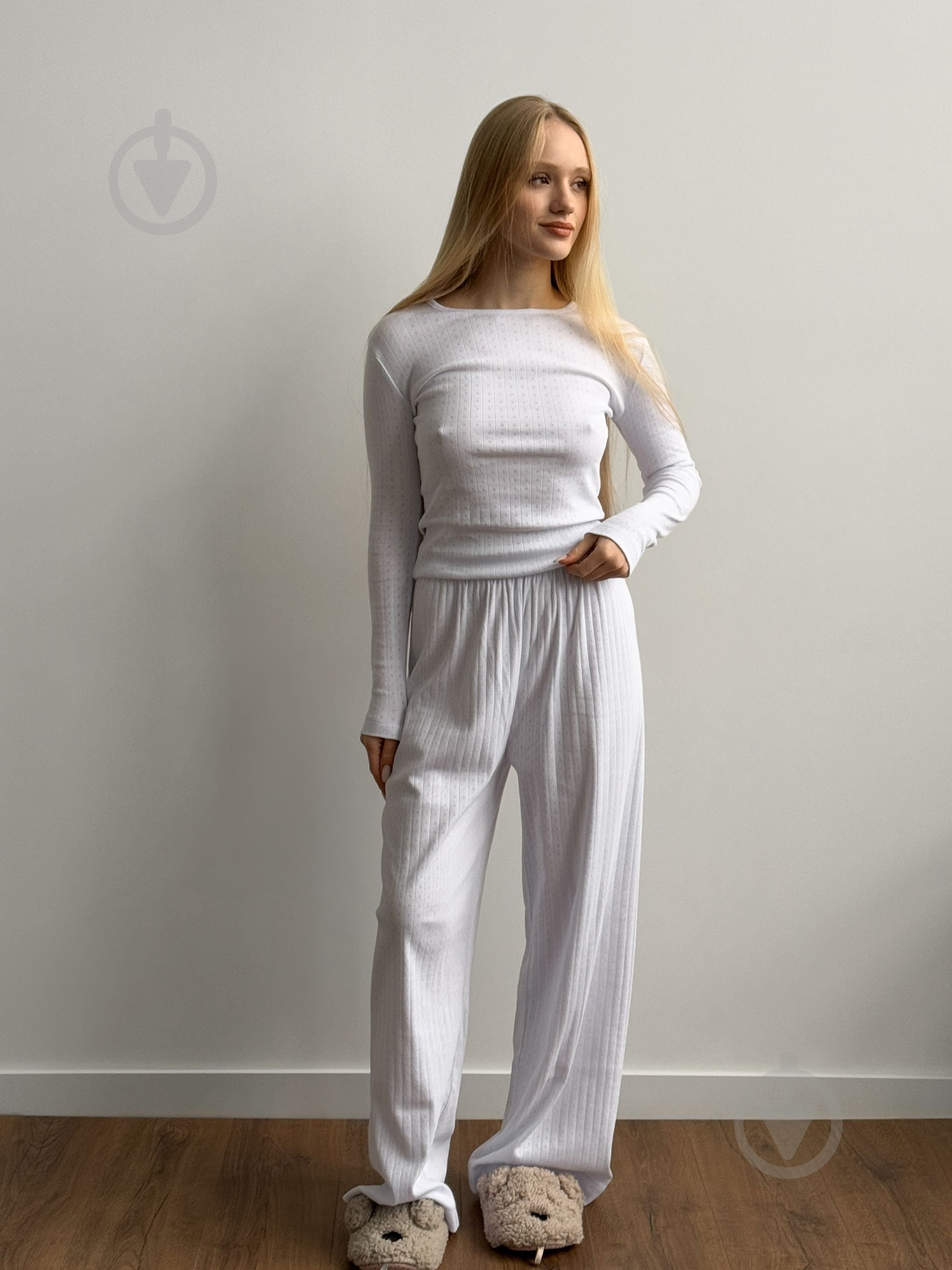 Комплект жіночий MISO р. S білий (13933) - фото 1 Комплект жіночий MISO р. S білий (13933) - фото 1