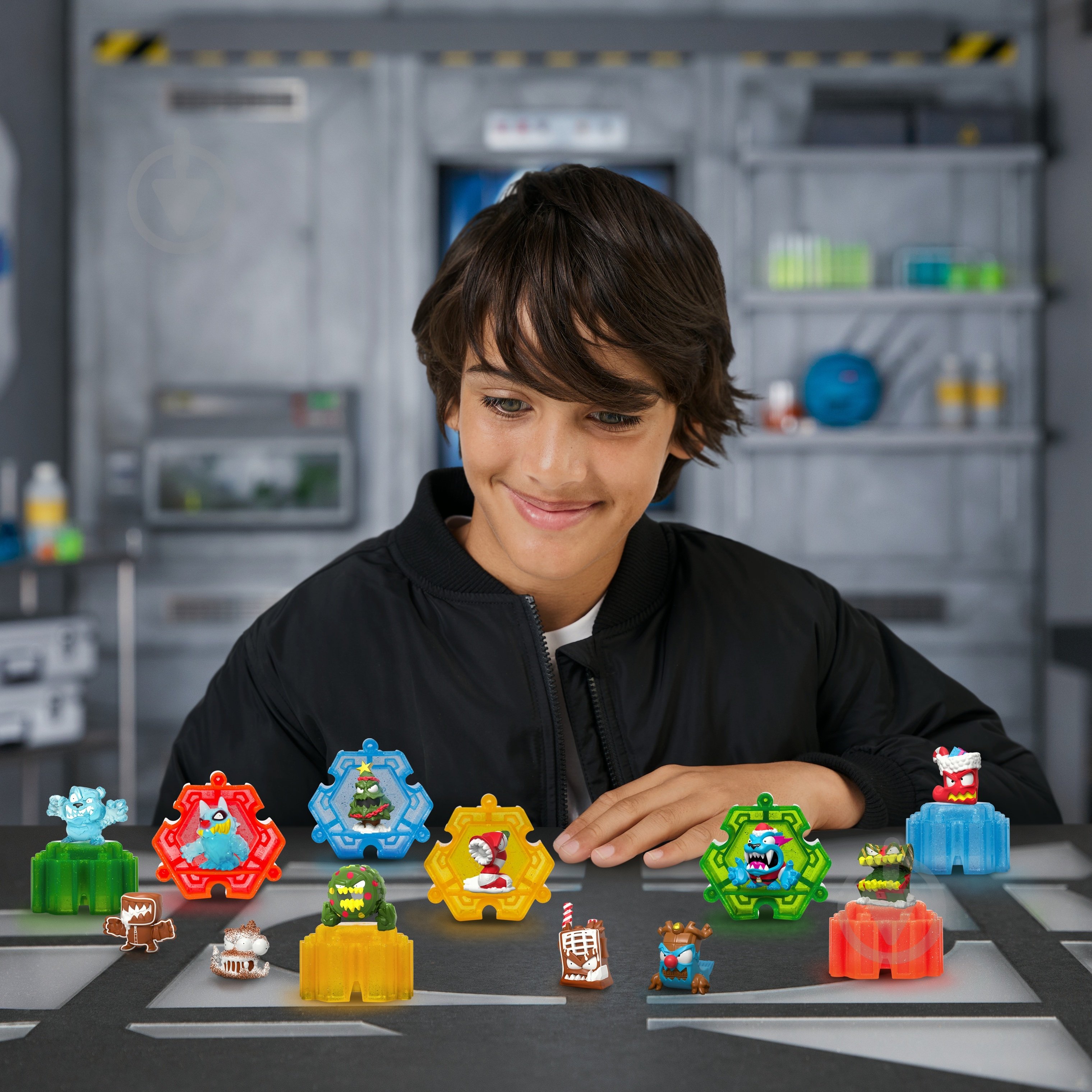 Ігровий набір MrBeast Lab Адвент-календар Гіперзлиття 124279 - фото 3 Ігровий набір MrBeast Lab Адвент-календар Гіперзлиття 124279 - фото 3