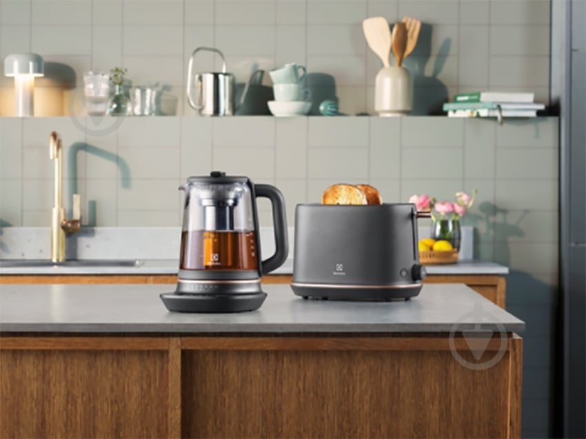 Электрочайник Electrolux E7GK18BP - фото 6