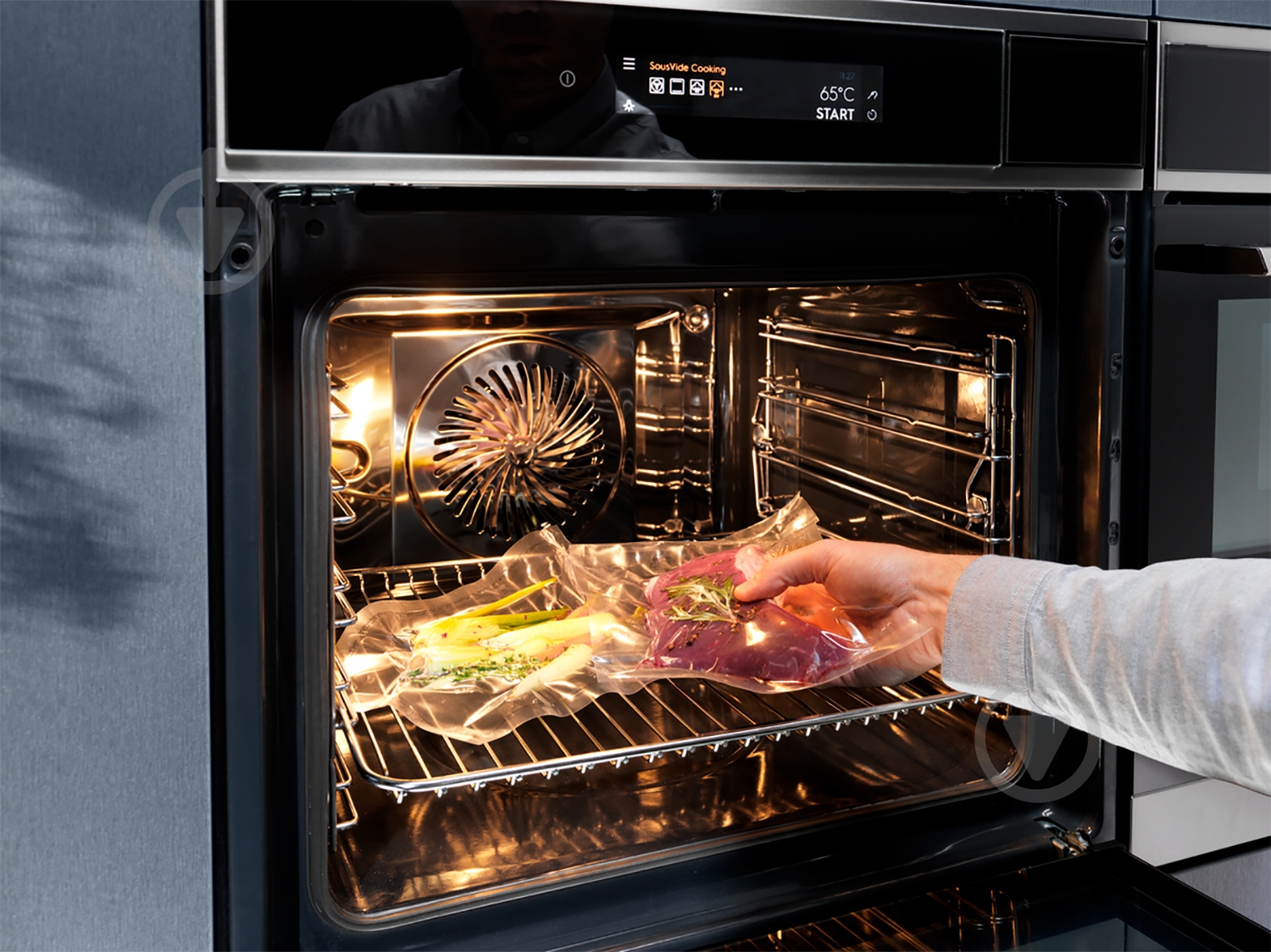 Духова шафа Electrolux OKA9S31CX - фото 7