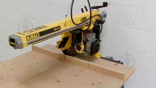 Распиловочный стол DeWalt DW721KN - фото 5