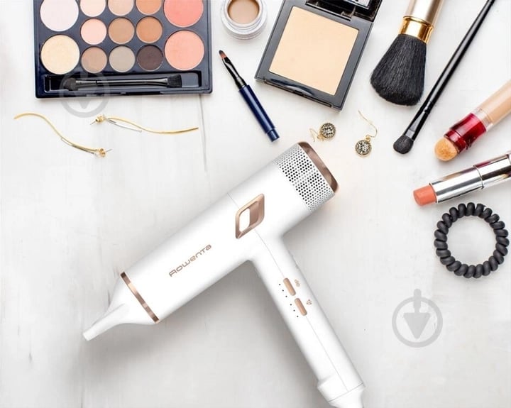 Фен Rowenta Maestria Ultimate Experience CV9910F0 - фото 14 Фен Rowenta Maestria Ultimate Experience CV9910F0 - фото 14